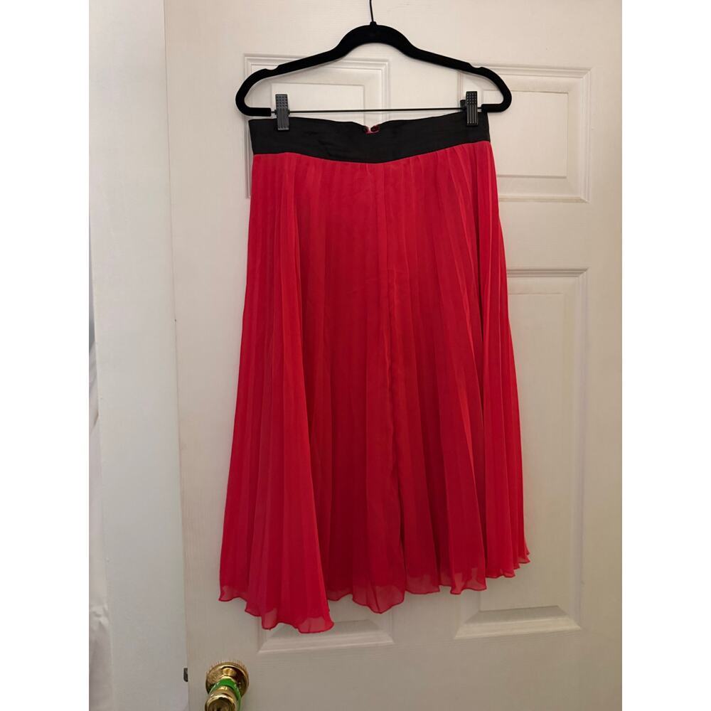 H&M Pink pleated midi length skirt size 8